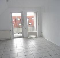 Sehr gepflegte 3- Zimmer-DG-Wohnung - Niederaula