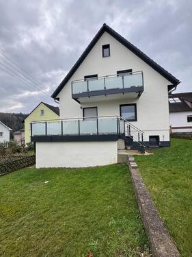 Foto - 4 Zimmer Einfamilienhaus zur Miete in Kirchen (Sieg)