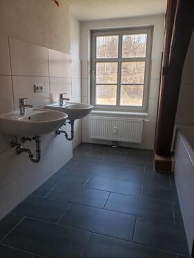 Foto - Gemütliche 2-Raum Wohnung in ruhiger Lage im 2. OG rechts