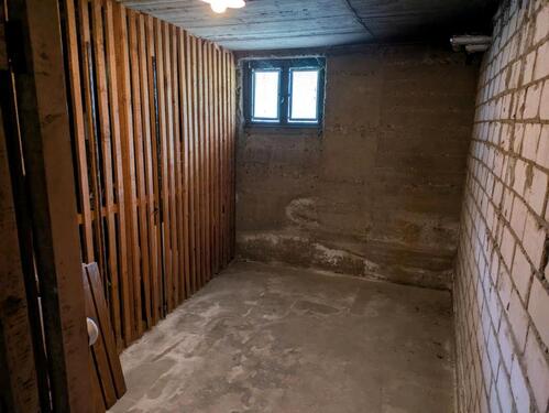 Foto - Kellerraum Keller Lagerraum Mainz-Kastel Trocken leer Raum Keller