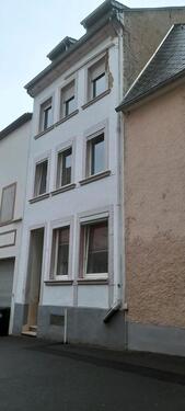 Foto - 9 Zimmer Reihenhaus zur Miete in Bausendorf