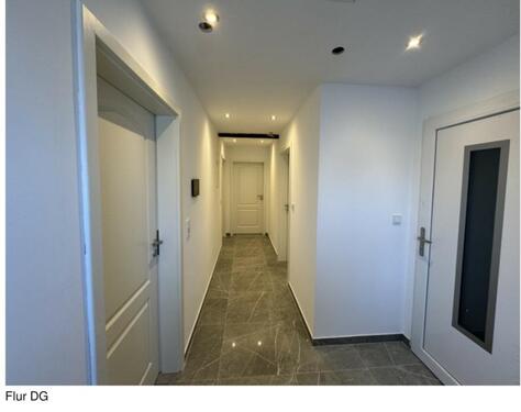 Foto - 6 Zimmer Einfamilienhaus zum Kaufen in Ottweiler