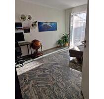 Moderne 70qm Erdgeschosswohnung mit Terrasse, Garten & Stellplatz - Garbsen