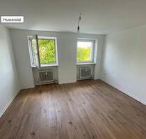 Schöne Aussicht und ruhige Lage in Pasing, 2-Zimmer-Wohnung - München Pasing-Obermenzing