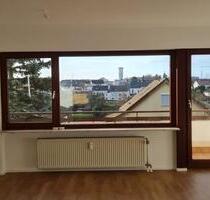 2,5 Zi in Bad Friedrichshall mit Fernsicht, Garage, EBK, Balkon - Obersulm