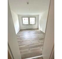 2 Zimmer ab sofort frei in Tempelhof Jobcenter möglich - Berlin Tempelhof-Schöneberg