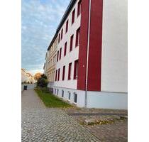 Souterrain-Wohnung 4 Zimmer 108 qm Jahnviertel Neubrandenburg