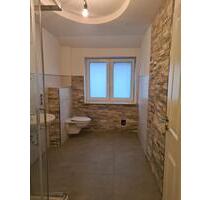 Schöne helle kernsanierte 3 Zimmer Wohnung zu vermieten - Löhne