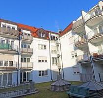 Galeriewohnung, sofort frei! Moderne 3 Zi.-Whg. mit Studio, Galerie, Balkon u. Tiefgarage - Weiden in der Oberpfalz