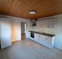 Einfamilienhaus zum Vermieten - 1.350,00&nbsp;EUR Kaltmiete, ca.&nbsp; 130,00&nbsp;m&sup2; in Möckmühl (PLZ: 74219)