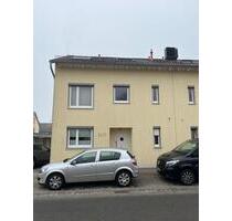 Doppelhaushälfte , zentral, S Bahn nah - Gärtringen