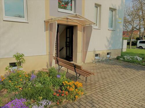 Foto - Schickes modernes Zuhause in einer ruhigen Umgebung.