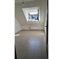 Schöne ruhige, absolut zentrale zwei Zimmer Wohnung in Bonn