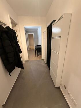Foto - Modernisierte 2-Zimmer Wohnung möbliert in Siemensstadt