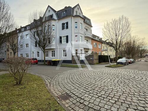 Foto - Renovierte 4-Zimmer-Wohnung mit viel Platz im Erdgeschoss – zentral in Jülich gelegen!