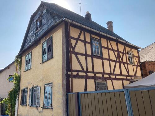 Foto - Sanierungsobjekt mit Potenzial – Historisches Wohnhaus für Vision