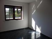 Foto - Helle und moderne 3-Zimmer-EG-Wohnung, Tel.: 0171 8310089