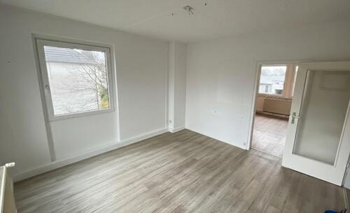 Foto - Helle & bezugsfreie 2-Zimmer-Wohnung inkl. Küche im Mietpreis