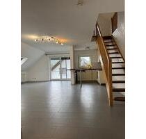2,5 Zimmer Wohnung mit EBK, Balkon, Kellerraum und Stellplatz - Schweich