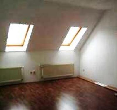 Foto - Sonnige 1-Zimmer Dachgeschosswohnung