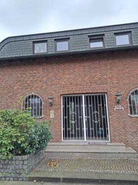 Foto - schöne Dachgeschosswohnung mit kleinem Balkon