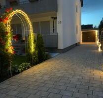 Stilvolle, neuw. 3-Zi-DG Whg mit Balkon, EBK und Stellpl. in BB - Böblingen Dagersheim