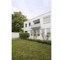 Helle, gut geschnittene 2-Zi-Wohnung mit Küche und Balkon - Karlsruhe Knielingen