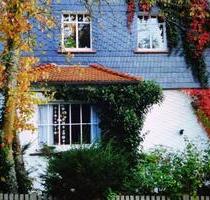 Schöne 2-Zimmer-Wohnung mit Balkon & Garten, ruhig & stadtnah - Frankenberg (Eder)