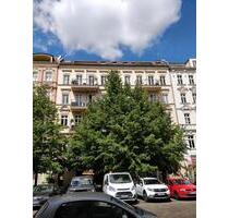 Elegante 4-Zi-Altbau Wohnung mit Balkon im 2. OG im PrenzlBerg - Potsdam