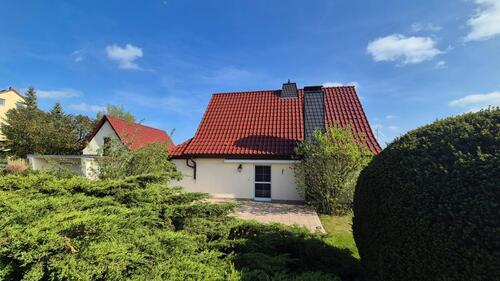 Foto - Gepflegtes Einfamilienhaus mit liebevoll angelegten Garten