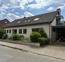 Großzügiges Einfamilienhaus – 5 Apartments in Sennestadt - Bielefeld