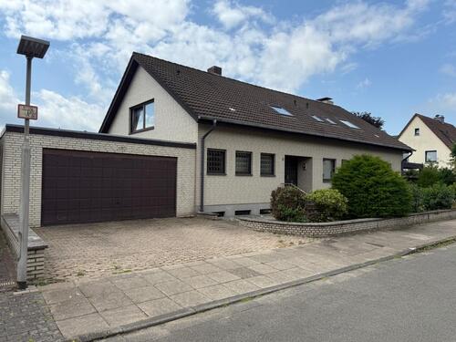 Foto - 5 Zimmer Einfamilienhaus zum Kaufen in Bielefeld