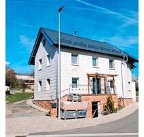 Einfamilienhaus Bewohnbar ,Gädheim OT Greßhausen Privat,