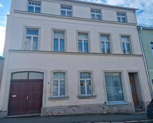 Reihenhaus in Ölsnitz - 55.000,00&nbsp;EUR Kaufpreis, ca.&nbsp; 300,00&nbsp;m&sup2; in Oelsnitz (Vogtland) (PLZ: 08606)