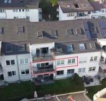 Moderne 4-Zimmer-ETW mit Balkon, Stellplatz & hochw. Ausstattung - Ostfildern