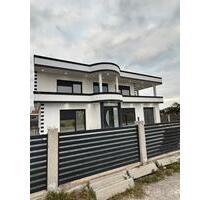 Haus Villa in Pej Vitomeric (Kosovo) - Ibbenbüren