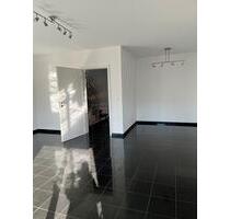 Möbliertes Einfamilienhaus 67 Zimmer ab 15. Mai für Monteure - Hofheim am Taunus