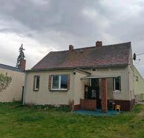 Einfamilienhaus mit großer Scheune als Vierseitenhof von Privat - Guben