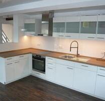 ERSTBEZUG! 2-3-Zimmer-Maisonette-Wohnung in KG (OT: Kleinbrach)! - Bad Kissingen