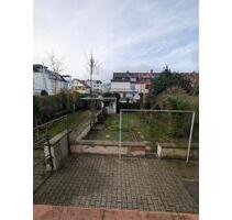 HELLE 2-ZIMMER-ERDGESCHOSSWOHNUNG MIT GROßEM GARTEN IN KAISERSLAUTERN