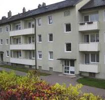 Schön geschnittene 3 Zimmerwohnung mit Balkon und Garage in Treuc - Weißenburg in Bayern