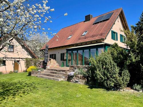 Foto - Einfamilienhaus in ruhiger, naturnaher Lage