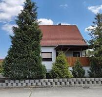 Einfamilienhaus mit Garage in Laußig - Provisionsfrei von Privat - Eilenburg