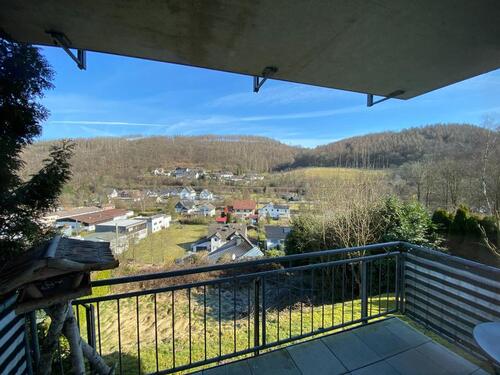Foto - Helle 3-Zimmer-Wohnung mit Balkon, Stellplatz Gummersbach-Erbland