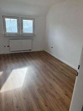 Foto - Etagenwohnung in Hettenleidelheim zur Miete