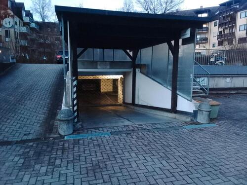 Foto - Tiefgaragenstellplatz zu vermieten