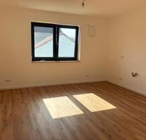 Helle 3-Zimmer-Wohnung mit Garagenstellplatz - Teugn