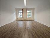 Foto - 2-Zimmer Erdgeschosswohnung in Gera Zentrum mit Einbauküche und Gäste WC