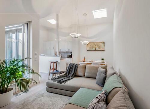 Foto - 2 Zimmer Dachgeschoßwohnung zur Miete in Rostock