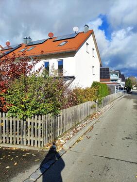 Foto - Reiheneckhaus in Germaringen - 1.599,00 EUR Kaltmiete,